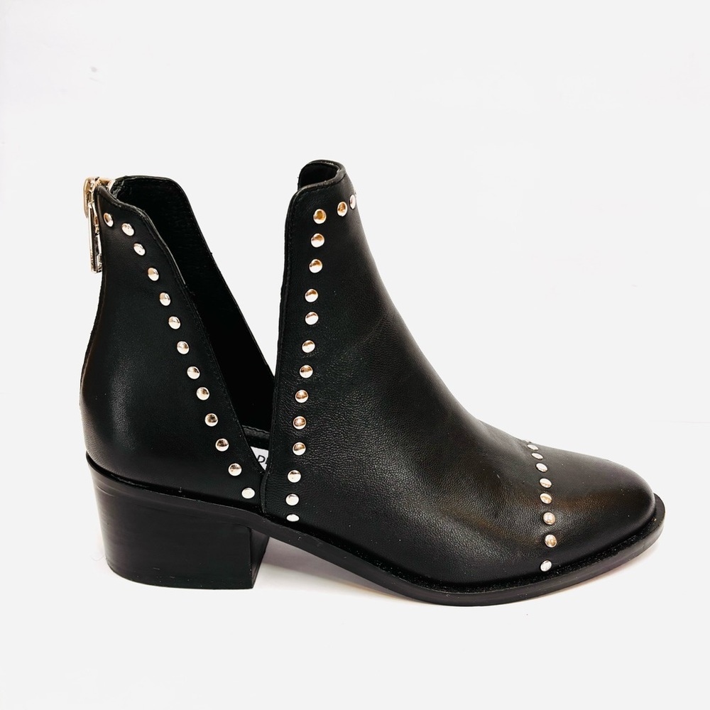 Steve Madden Conspire Studded Leather Ankle Boot Black Size 6.5